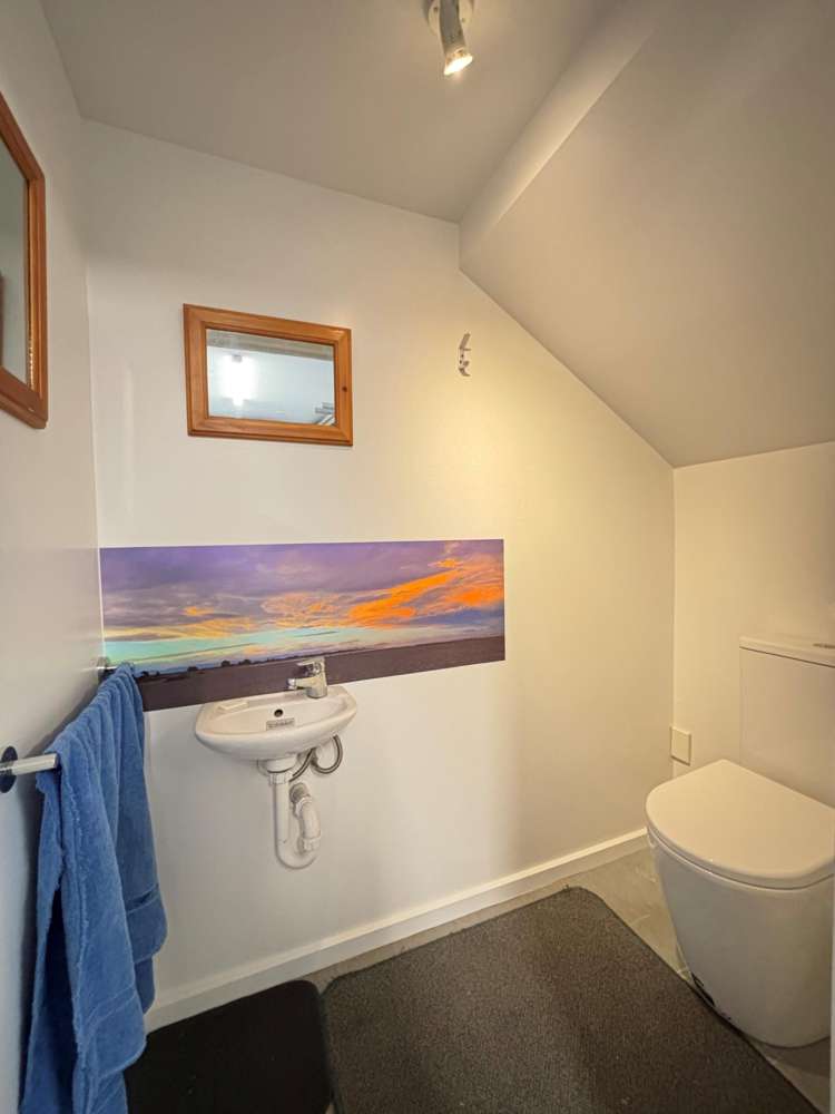 2/14 Broad Street Woolston_9