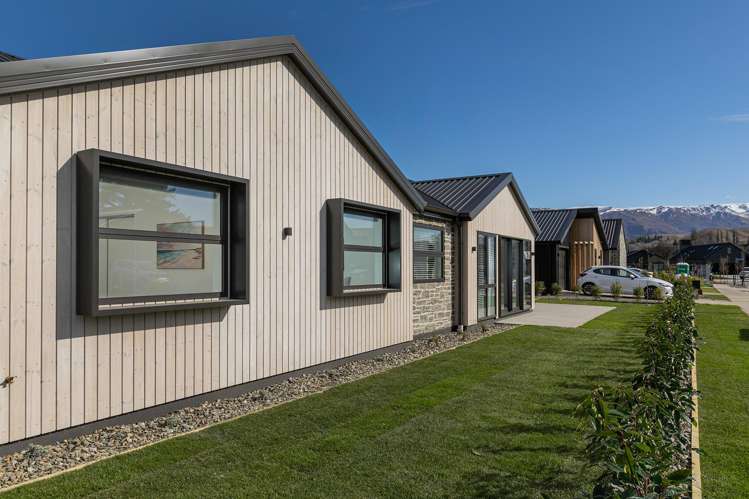 14 Booth Drive Cromwell_30