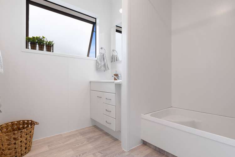 8 Taurus Place Kawaha Point_26