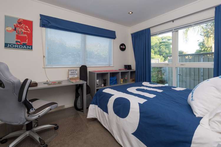 7 Christensen Place Forrest Hill_17