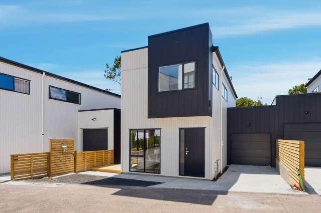 Spacious Family Living with Granny Flat Potential