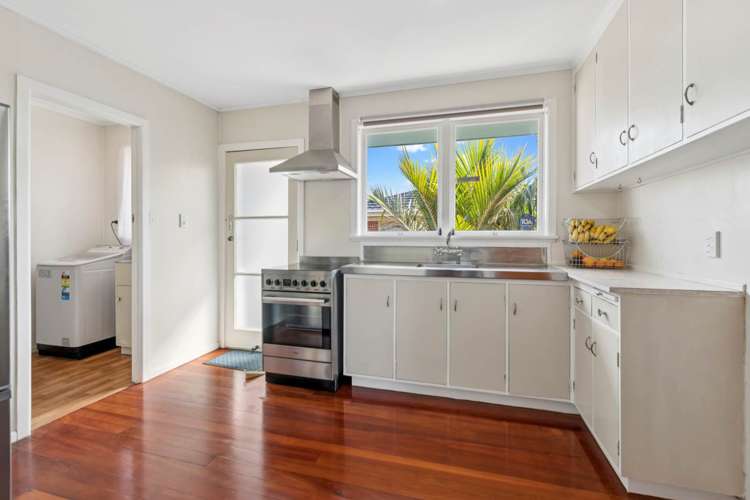 39 Kenderdine Road_2