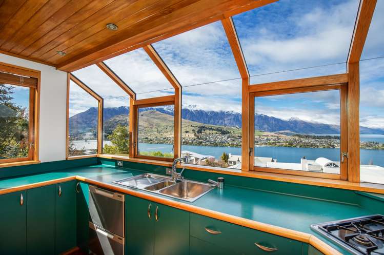 7 Peregrine Place Queenstown_9