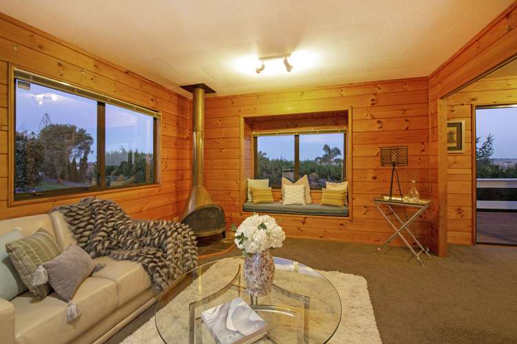 50 Lexington Drive Botany Downs_24