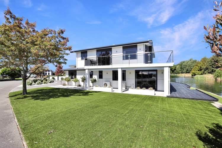 2 Ludlow Drive Huntingdon_48