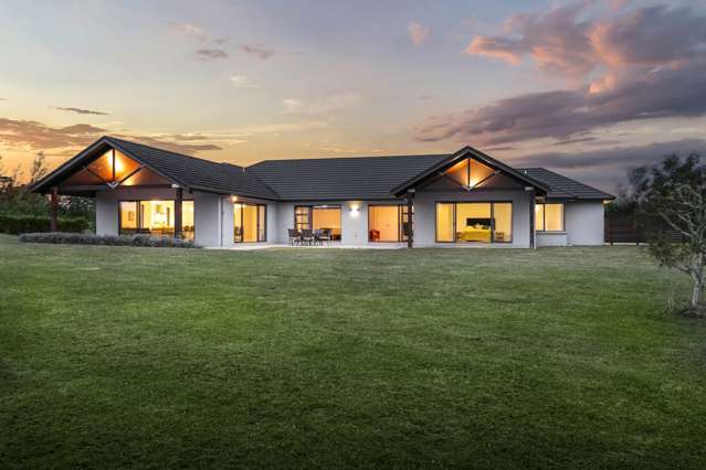 Exceptional Lifestyle Living - Spacious 5-Bedr...