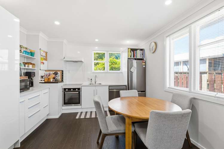 142 Mungavin Avenue Ranui_3