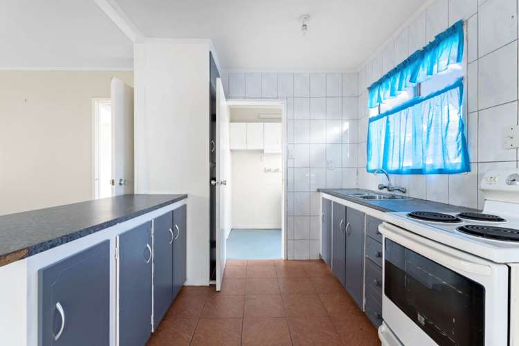 2/6 Dalmatia Place Henderson_5