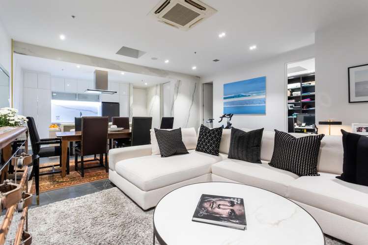 9A/22-28 Beresford Square Auckland Central_6