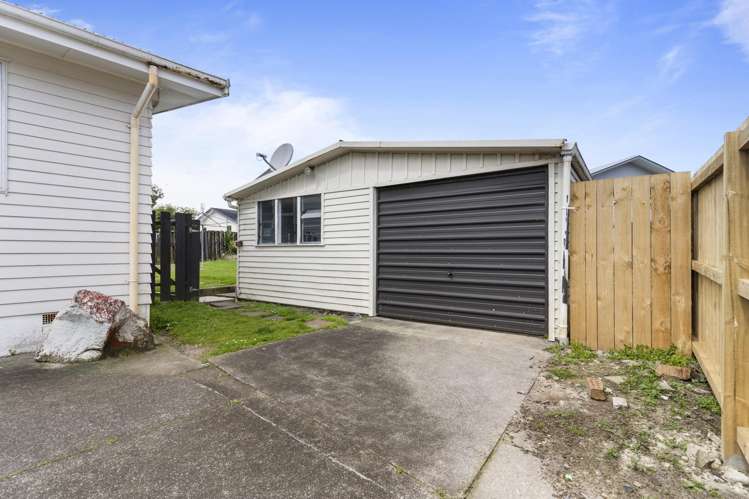 17 Garth Place Manurewa_3