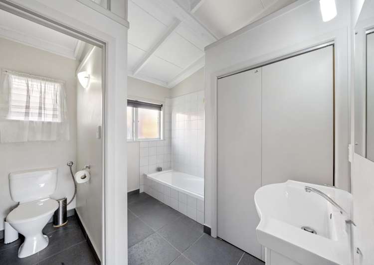 13 Romford Road Papatoetoe_8