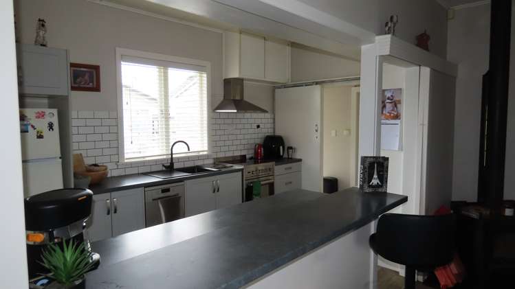 36 King Street Waiuku_6