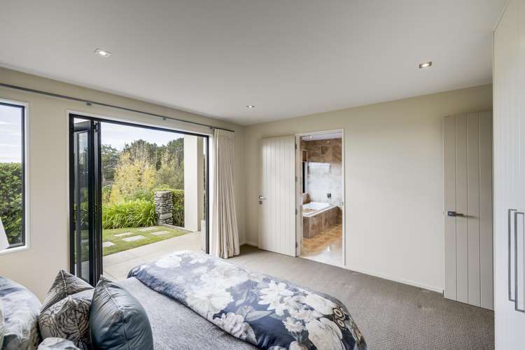 13 and 7 Burbury Ridge Havelock North_18
