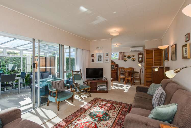 1/19 Parkvale Road Karori_6