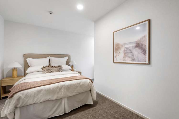 210/4 Wagener Place Mount Albert_7
