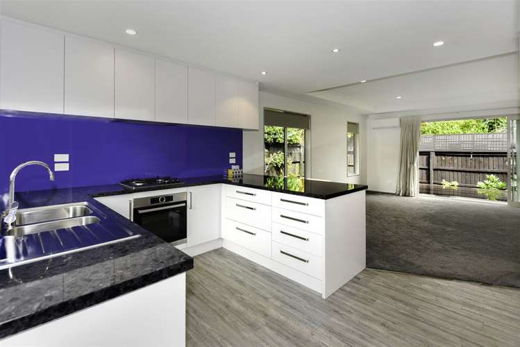 2/23 Wakelin Place Redwood_3