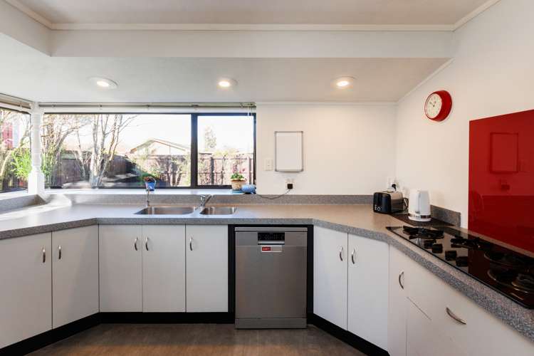 66 Pencarrow Street Highbury_5