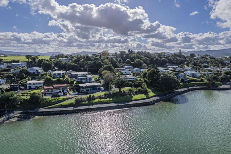 184 Beach Road Onerahi_46