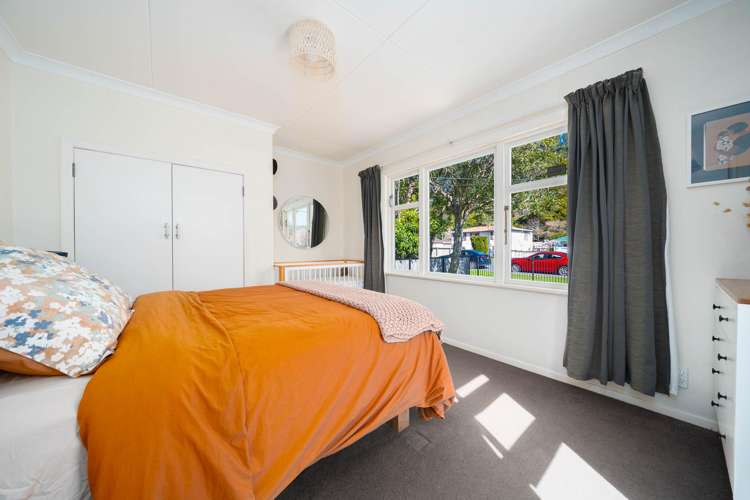 89 Hine Road Wainuiomata_7