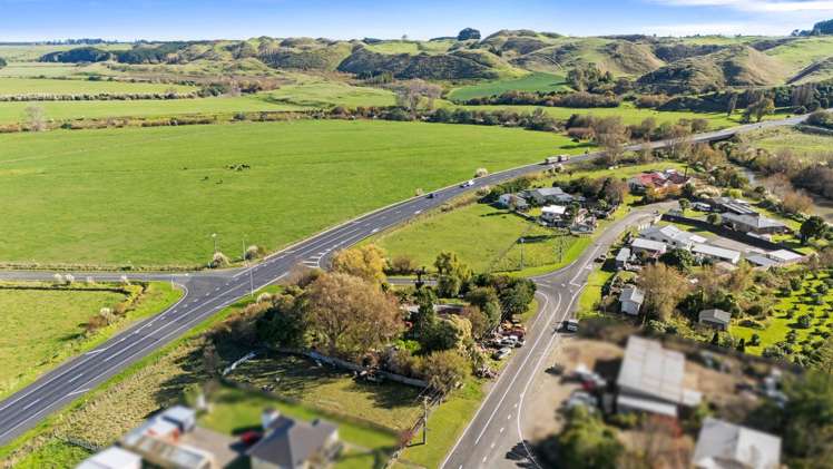 33 Whangaehu Village Road Whangaehu_3