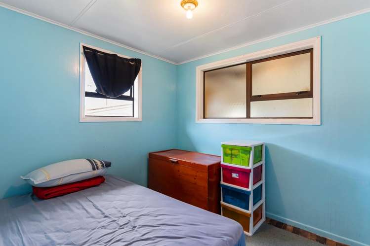 11 Hamill Road Otara_8