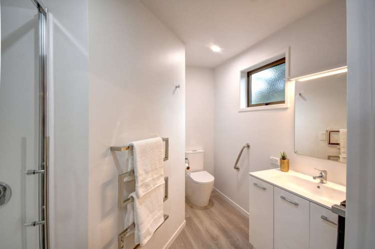 4d Edinburgh Street Green Island_8