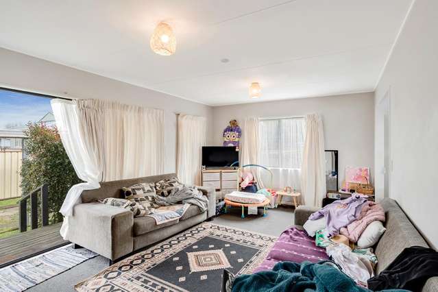10E Breckons Avenue Nawton_4