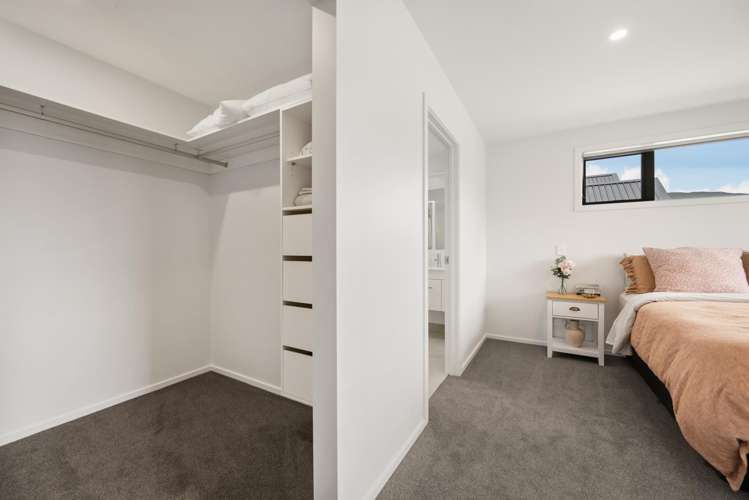 18 Magnum Drive Cromwell_11