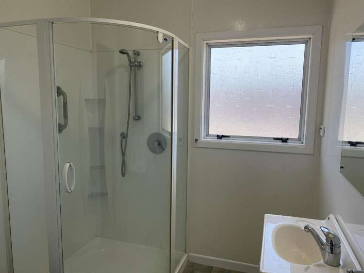 24 Lovatt Crescent Kensington_9