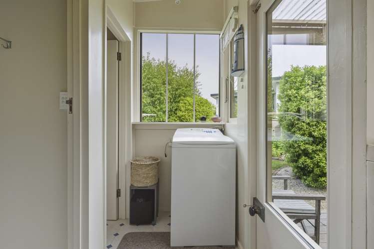 1383 + 1385 Coast Road Karitane_14