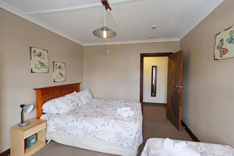 40 Gore Street + 41 Barrow Street Bluff_33