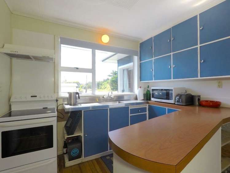 141 Kahukura Avenue Waitarere Beach_9