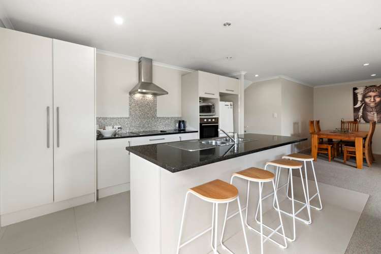 11 Kokako Rise Papakura_8