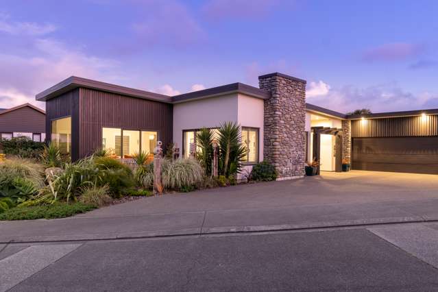 14 Takahe Drive Paraparaumu Beach_3