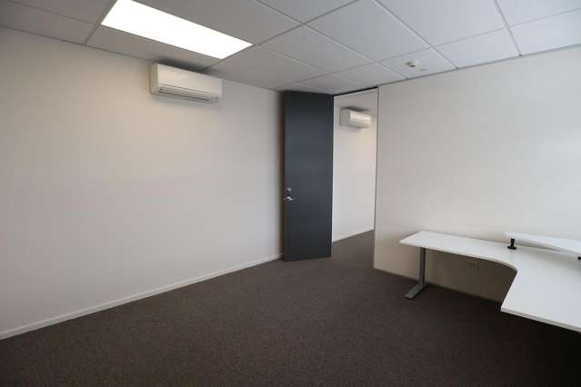 Unit 11, 150 Cavendish Road Casebrook_4