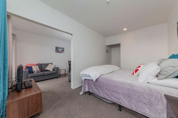 1j/12 Charles Street Mount Eden_5
