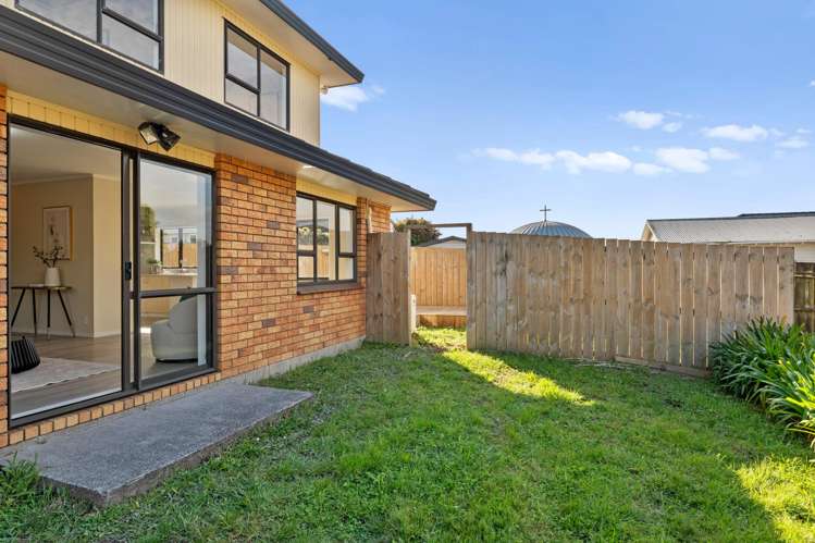 2/284 Richardson Road Mt Roskill_14