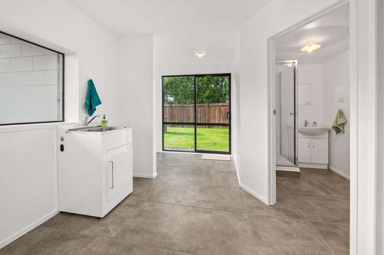 2 Thackeray Place Owhata_6