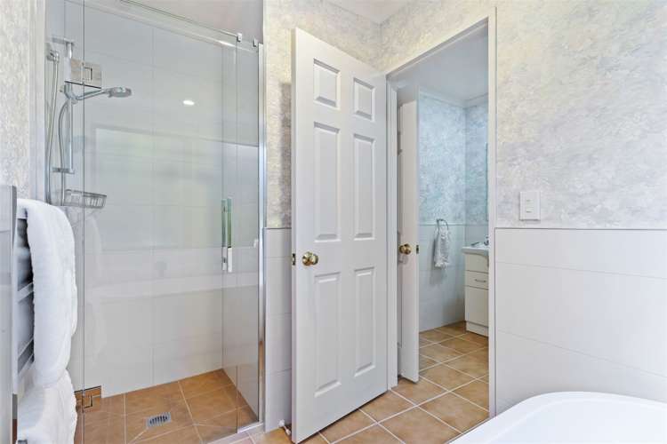 338 Waterways Parade Pauanui_16