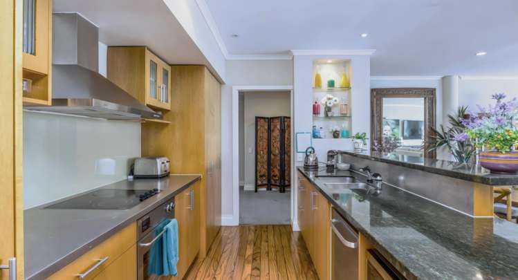 59/143 Quay Street_4