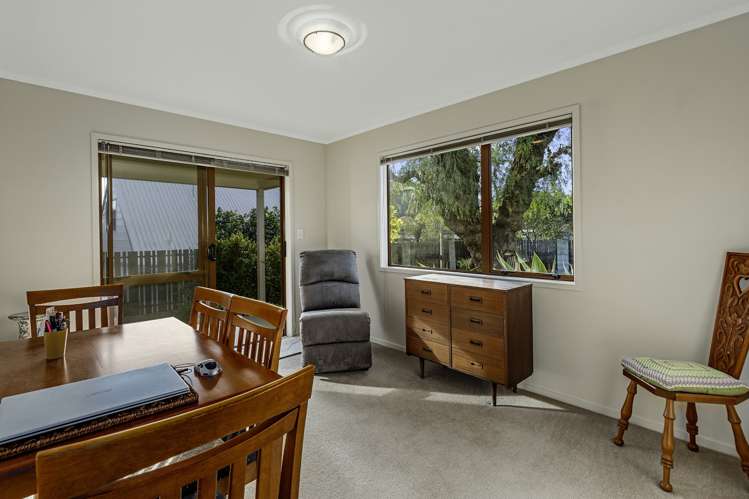 23 Warrington Street Matua_24