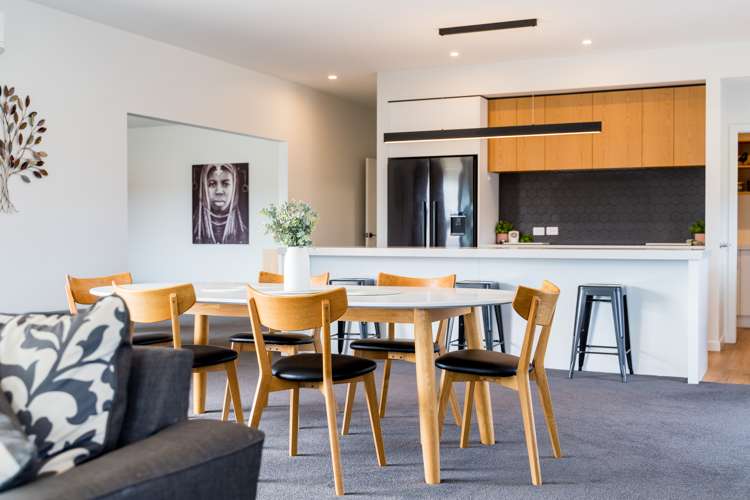 53 Heathfield Drive Mosgiel_7