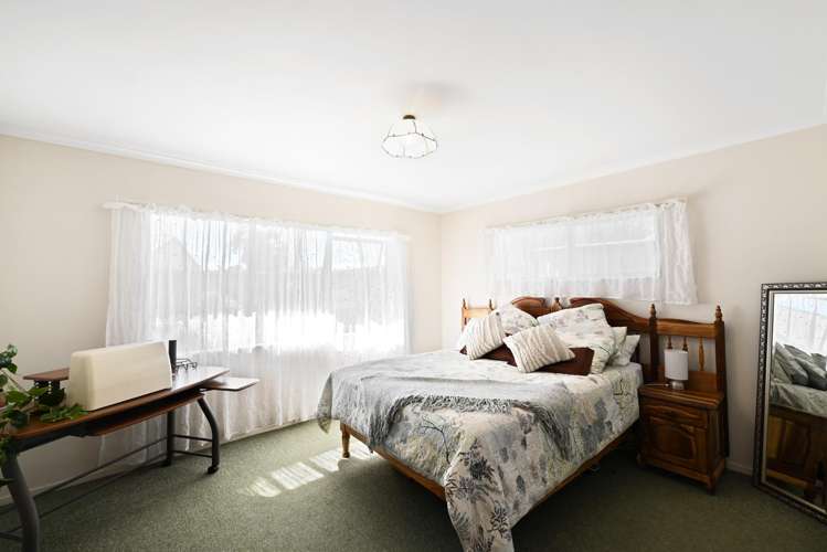 33 Diomede Glade Flagstaff_8