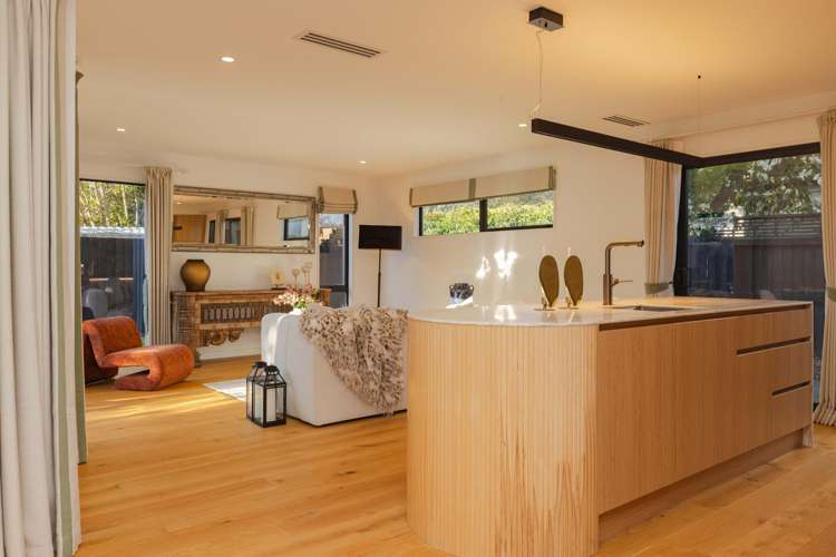 4/146 Straven Road Fendalton_7