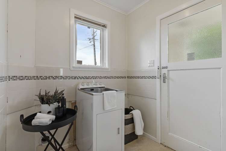 2 Kohekohe Street New Lynn_13