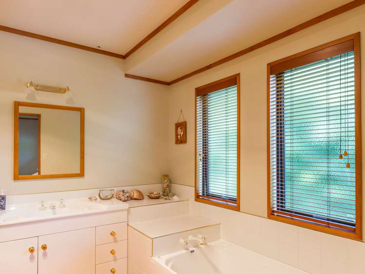 10 Bossons Road Te Aroha_18