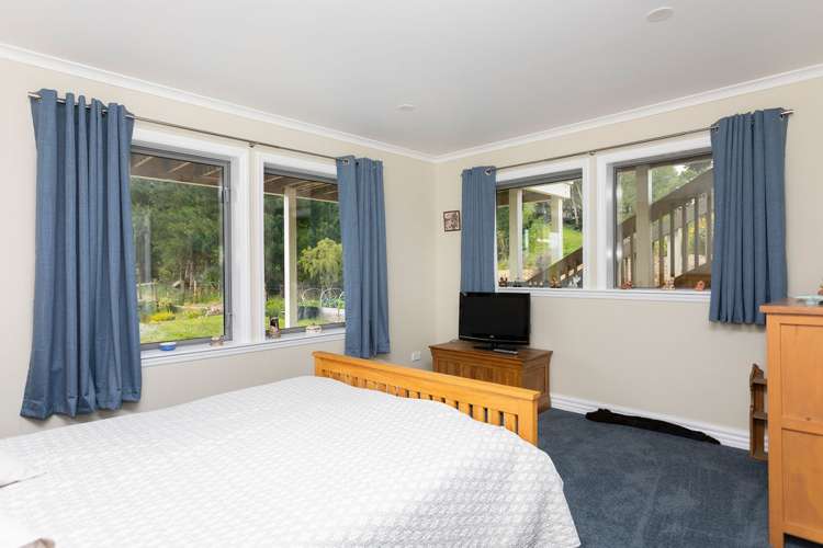 63 Knight Road Dannevirke_5