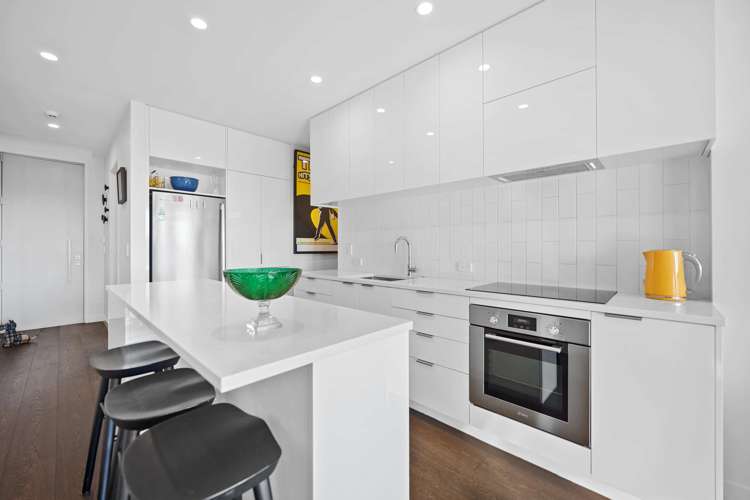 9/83 Hinemoa Street Birkenhead_5
