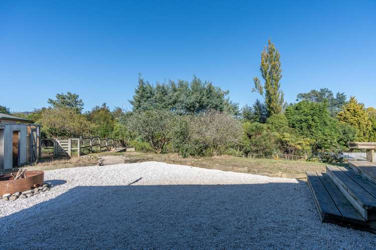 11 Morrison Crescent Glenview_9