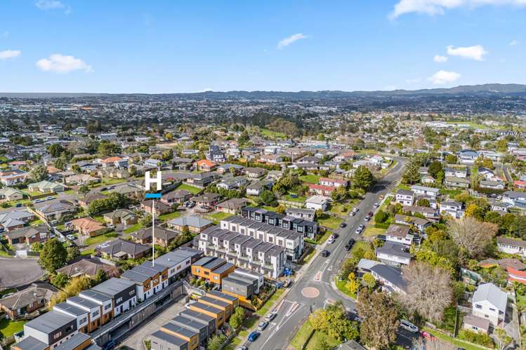 19/18 Hewlett Road Massey_16